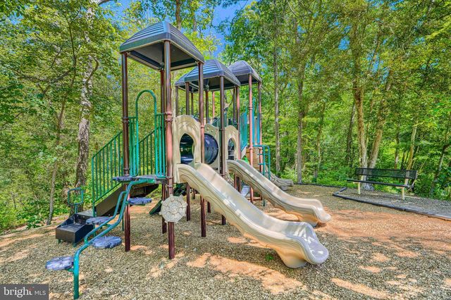 263 CAPOTE CT E, Severna Park, MD 21146