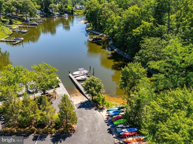 263 CAPOTE CT E, Severna Park, MD 21146