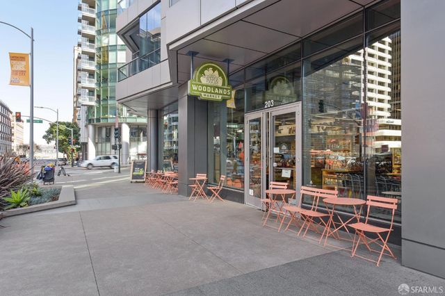 201 Folsom Street 2A, San Francisco, CA 94105