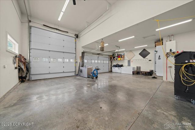 6472 N Farm Loop, Palmer, AK 99645