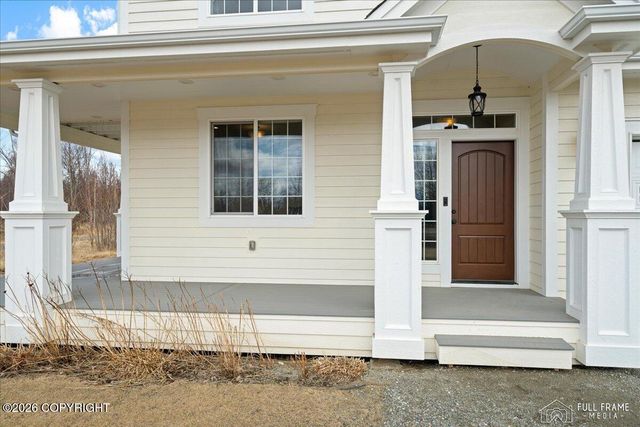 6472 N Farm Loop, Palmer, AK 99645