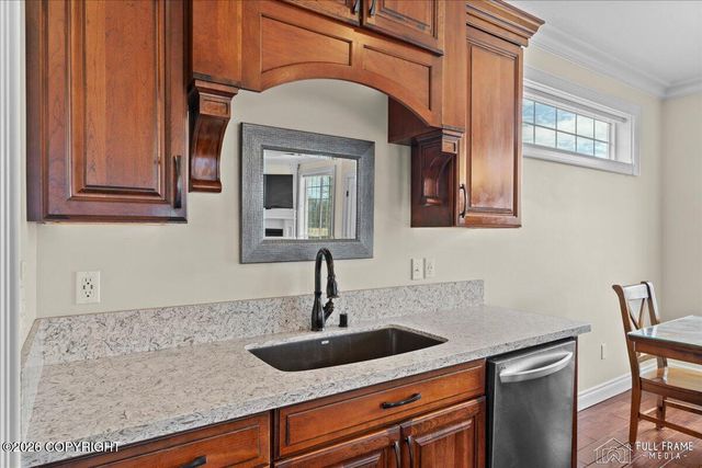 6472 N Farm Loop, Palmer, AK 99645