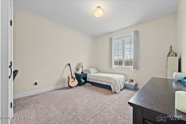 6472 N Farm Loop, Palmer, AK 99645
