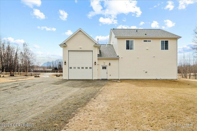 6472 N Farm Loop, Palmer, AK 99645