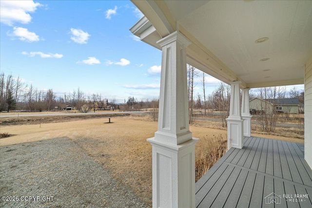 6472 N Farm Loop, Palmer, AK 99645