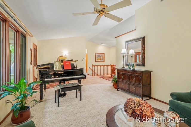 2185 Eagle Boulevard, Park Twp, MI 49424