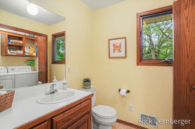 2185 Eagle Boulevard, Park Twp, MI 49424