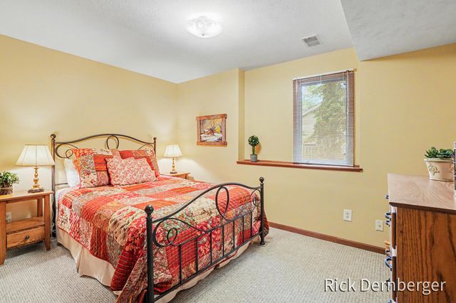 2185 Eagle Boulevard, Park Twp, MI 49424