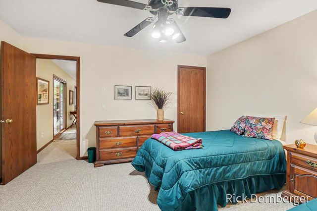 2185 Eagle Boulevard, Park Twp, MI 49424