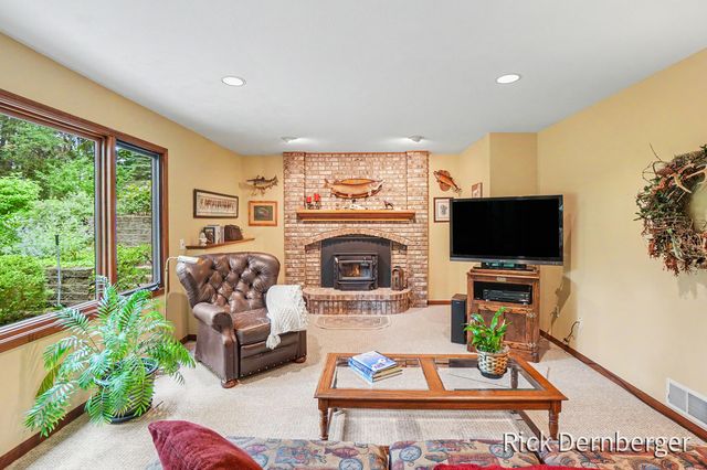2185 Eagle Boulevard, Park Twp, MI 49424