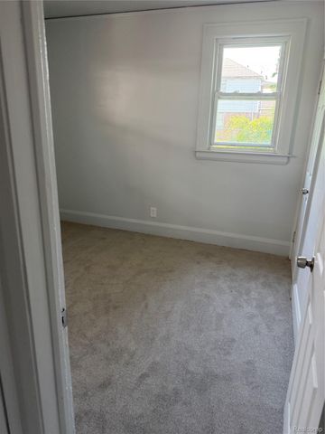 14720 Winthrop Street, Detroit, MI 48227