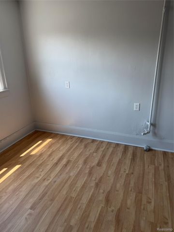 14720 Winthrop Street, Detroit, MI 48227