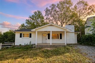 5916 Roger Road, House Springs, MO 63051