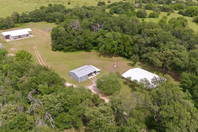 9547 County Rd 346, Terrell, TX 75161