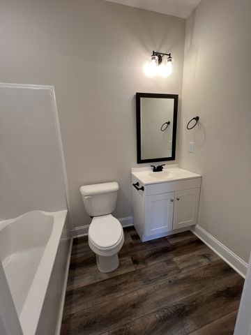 550 Peachers Mill Rd Unit B3, Clarksville, TN 37042