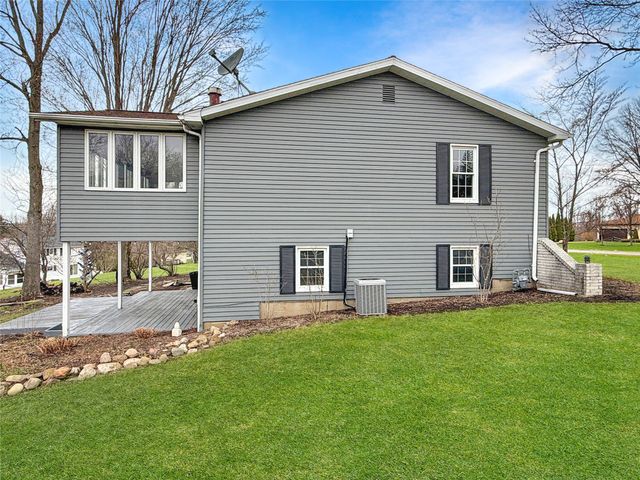 5950 GREENBRIAR Drive, Fairview, PA 16415