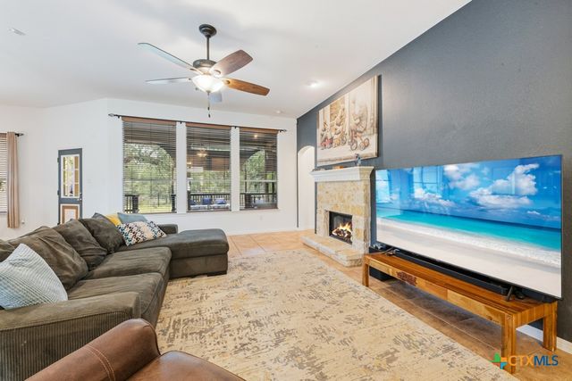 142 Carriage Court, Bastrop, TX 78602