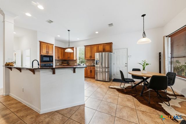142 Carriage Court, Bastrop, TX 78602