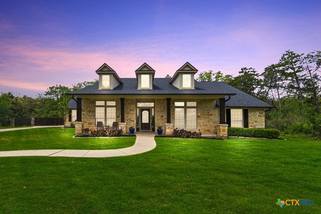 142 Carriage Court, Bastrop, TX 78602