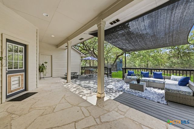 142 Carriage Court, Bastrop, TX 78602