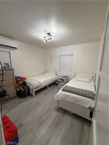 9971 Ilex, Pacoima, CA 91331