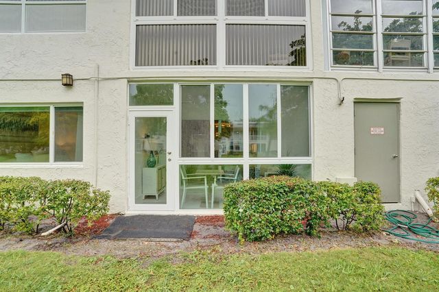 1211 Bahama Bend E1, Coconut Creek, FL 33066
