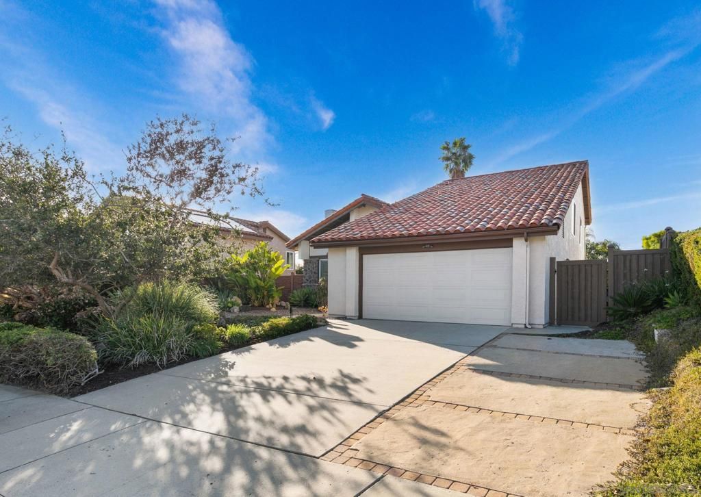 Image 57 of property listing at 6433 La Paloma St, Carlsbad, CA 92009