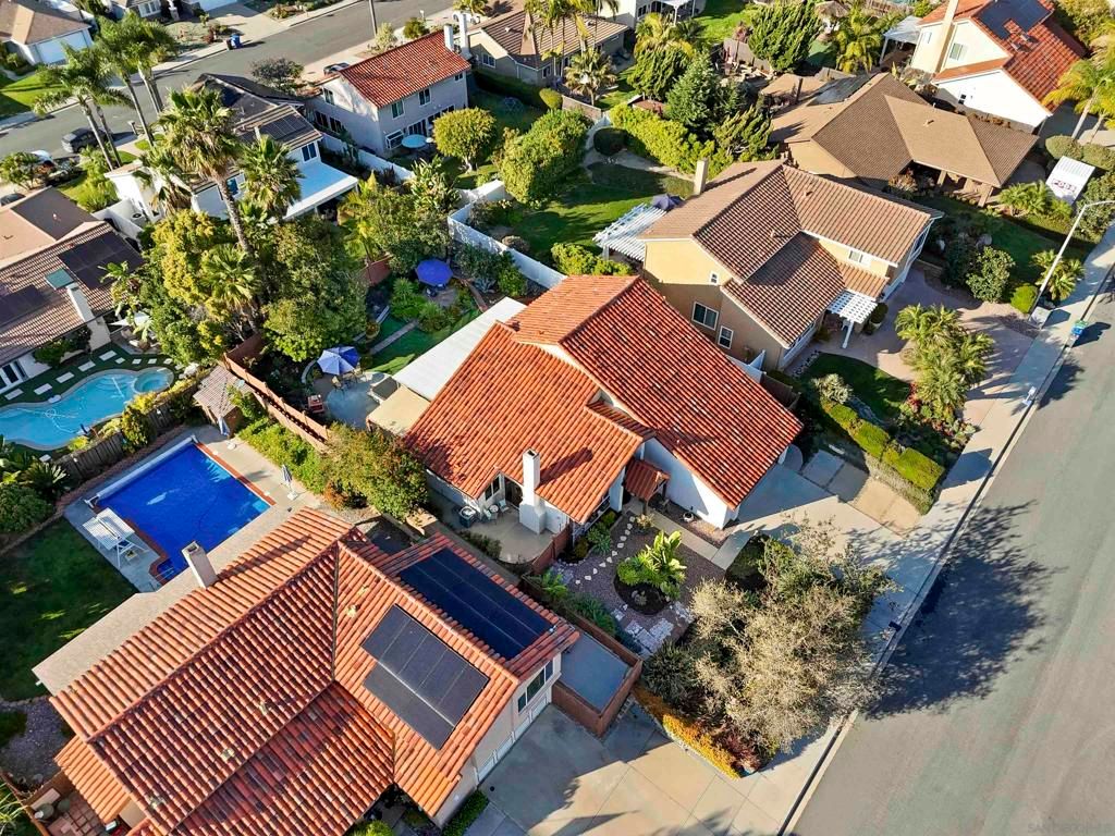 Image 60 of property listing at 6433 La Paloma St, Carlsbad, CA 92009
