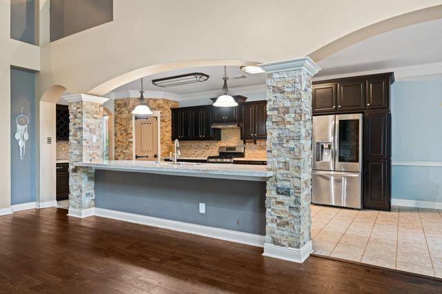 16438 Beewood Glen Drive, Sugar Land, TX 77498