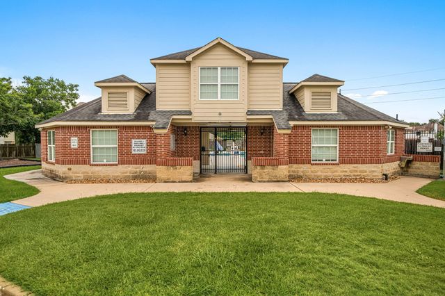 16438 Beewood Glen Drive, Sugar Land, TX 77498