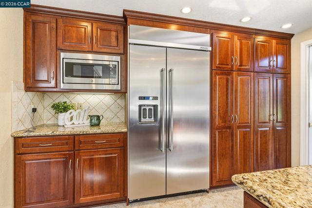 5017 Athens Dr, San Ramon, CA 94582