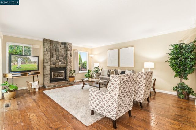 5017 Athens Dr, San Ramon, CA 94582