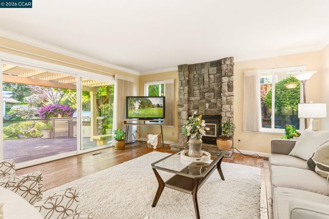 5017 Athens Dr, San Ramon, CA 94582