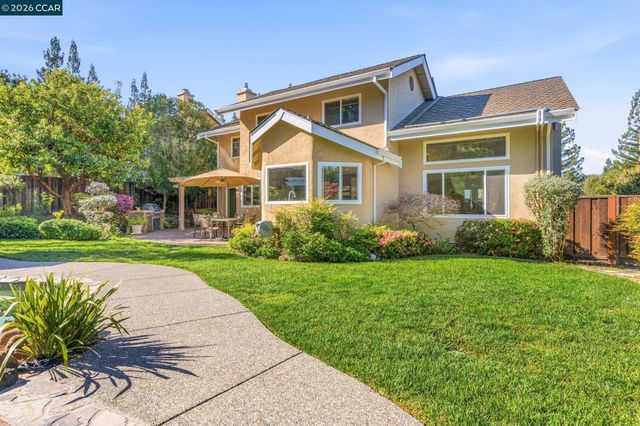 5017 Athens Dr, San Ramon, CA 94582