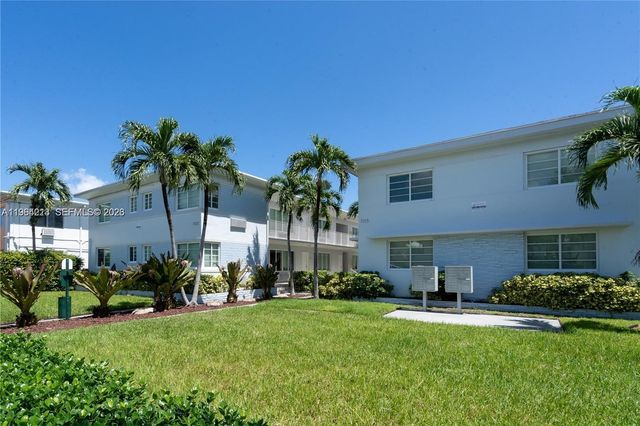 7325 Carlyle Ave 8, Miami Beach, FL 33141