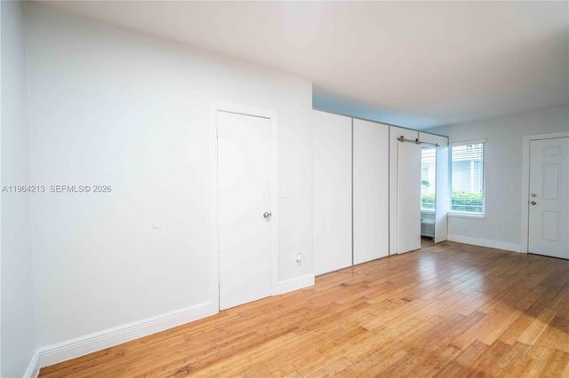 7325 Carlyle Ave 8, Miami Beach, FL 33141