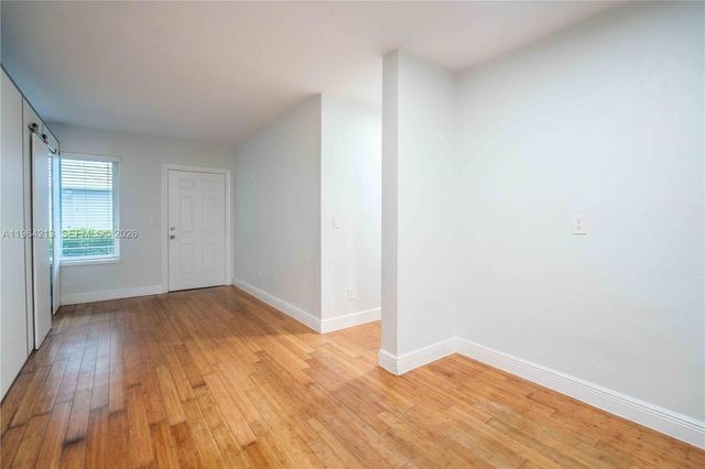 7325 Carlyle Ave 8, Miami Beach, FL 33141