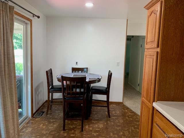 9187 Sheldon, Plymouth, MI 48170