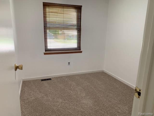 9187 Sheldon, Plymouth, MI 48170