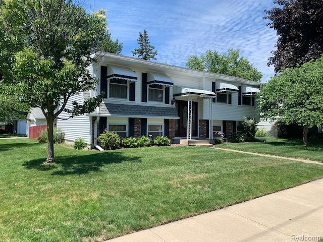 9187 Sheldon, Plymouth, MI 48170