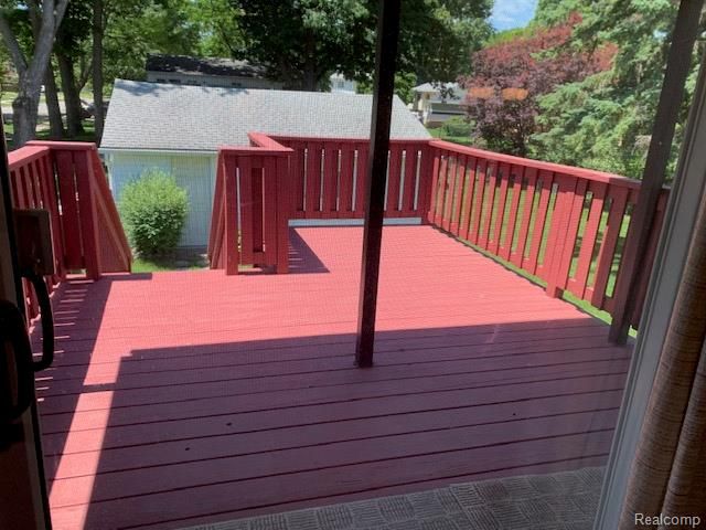 9187 Sheldon, Plymouth, MI 48170