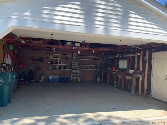 9187 Sheldon, Plymouth, MI 48170