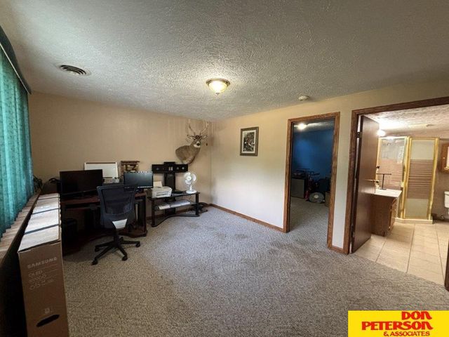 307 E Centre Street, Hartington, NE 68739