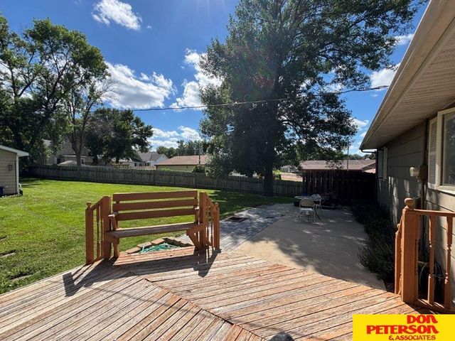 307 E Centre Street, Hartington, NE 68739