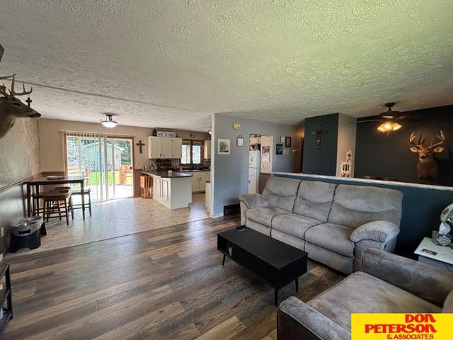 307 E Centre Street, Hartington, NE 68739