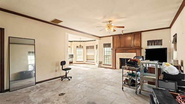 12300 S Mustang Road, Mustang, OK 73064
