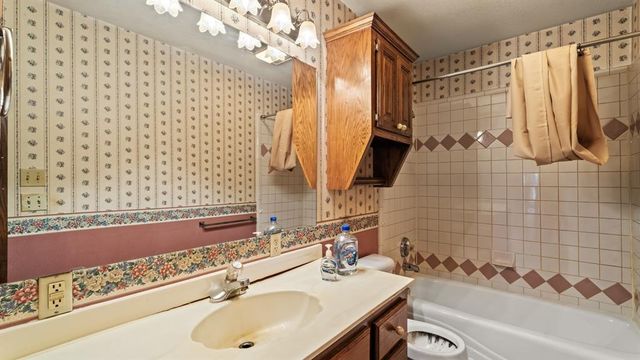 12300 S Mustang Road, Mustang, OK 73064