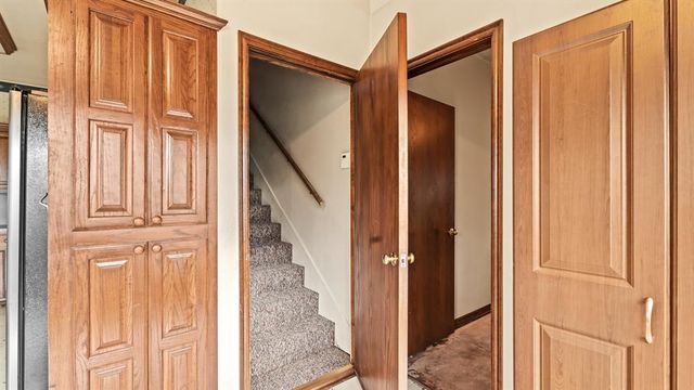 12300 S Mustang Road, Mustang, OK 73064