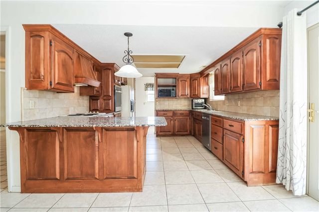 4003 Chapman Avenue, Springdale, AR 72762