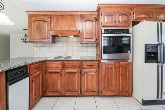 4003 Chapman Avenue, Springdale, AR 72762